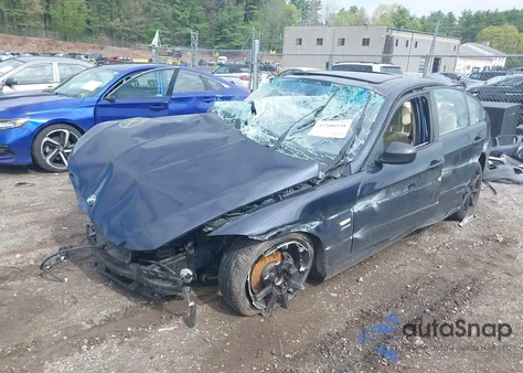 2010 BMW 328I xDrive из США, поврежденный, VIN WBAPK5C57AA646531